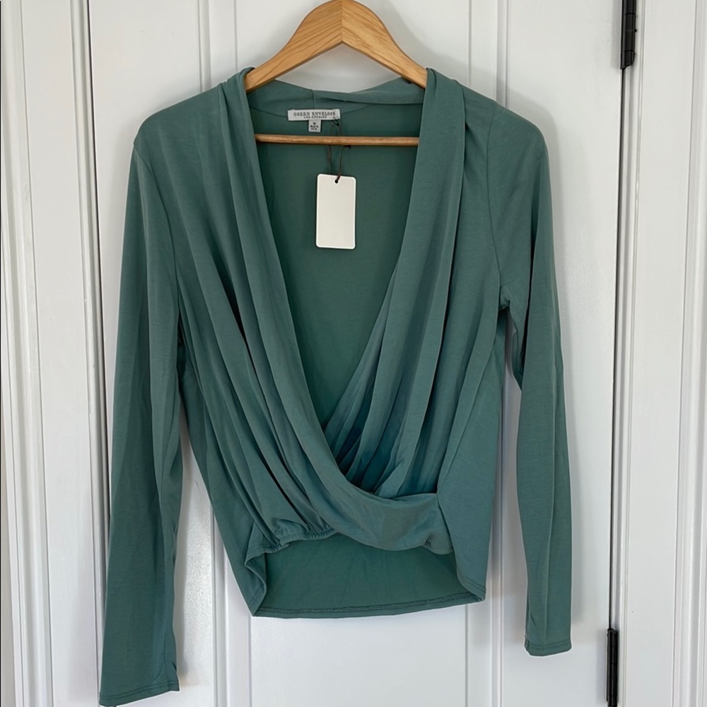 NWT, Size Med Teal draped top.